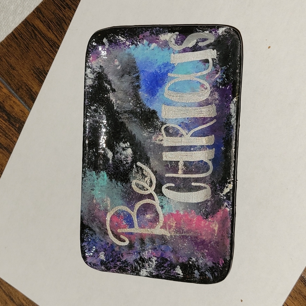 🎨 Medium hand-painted Galaxy Jewelry Dish